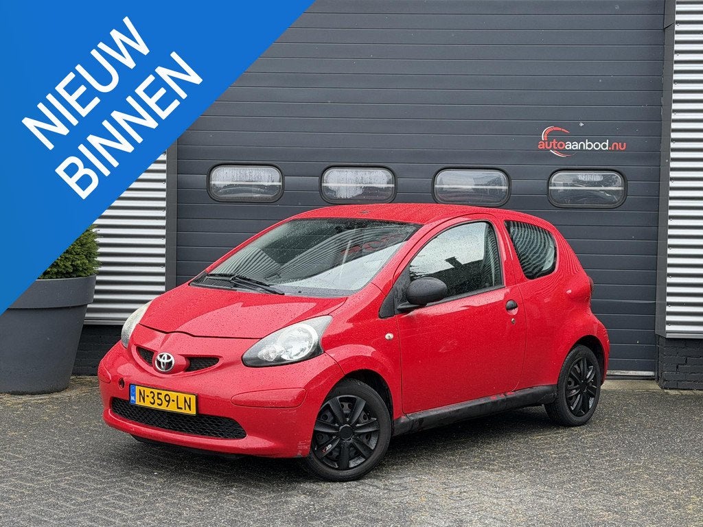 Toyota Aygo 1.0-12V, Rouge, Achat, Entreprise, 765 kg