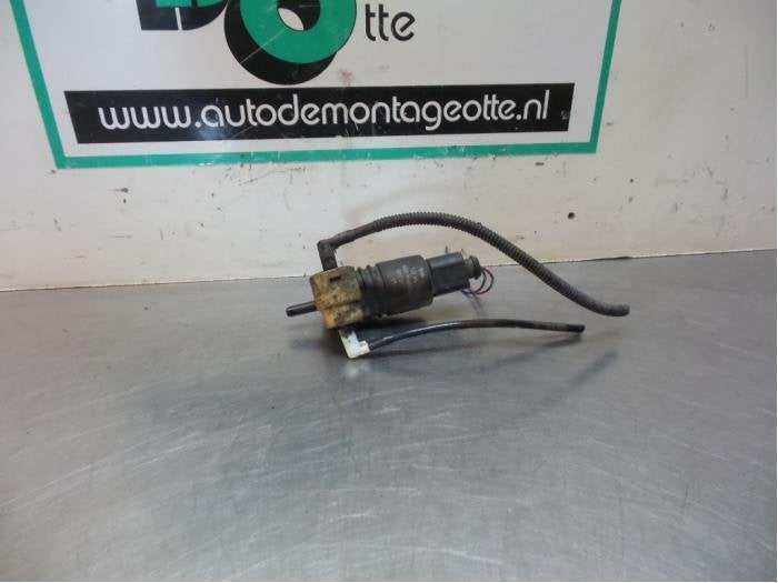 Pompe lave-glace avant d'un Seat Ibiza (Ibiza 02-), -, 3 mois de garantie, Utilisé, -