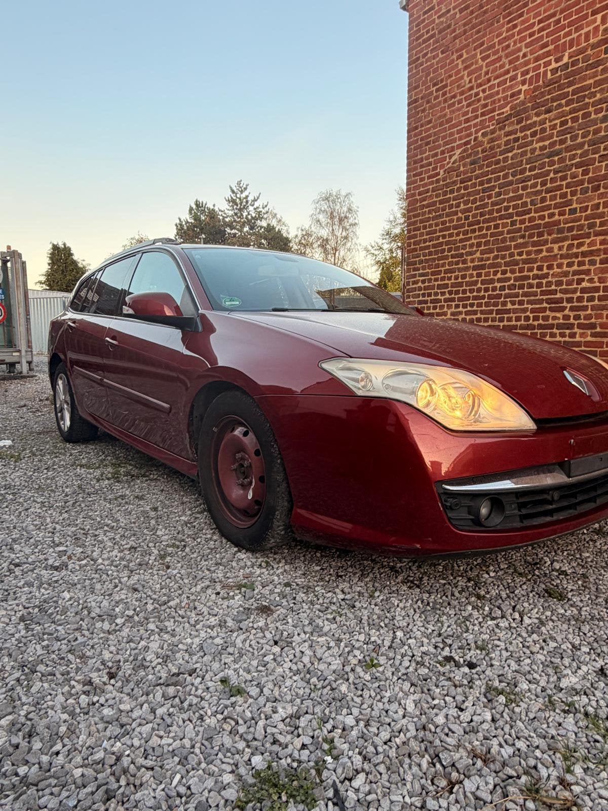 Je vends ma renault laguna, Autos : Pièces & Accessoires, Enlèvement ou Envoi, Neuf, Arrière, Renault