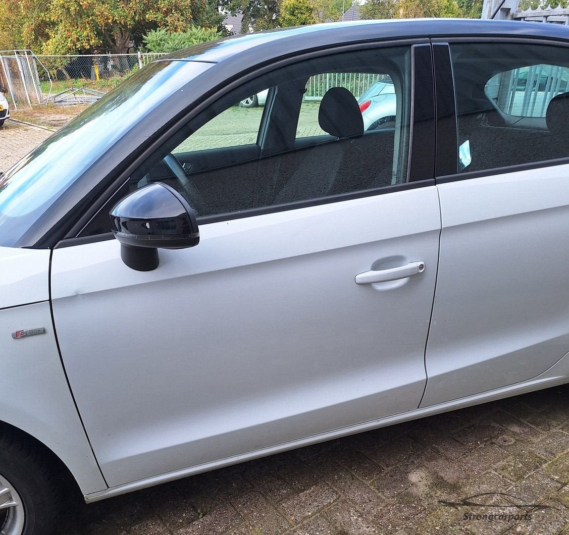 Deur Portier Audi A1 links voor 5 deurs Kleurcode LS9R 2012, Auto-onderdelen, Gebruikt, -, Deur, -