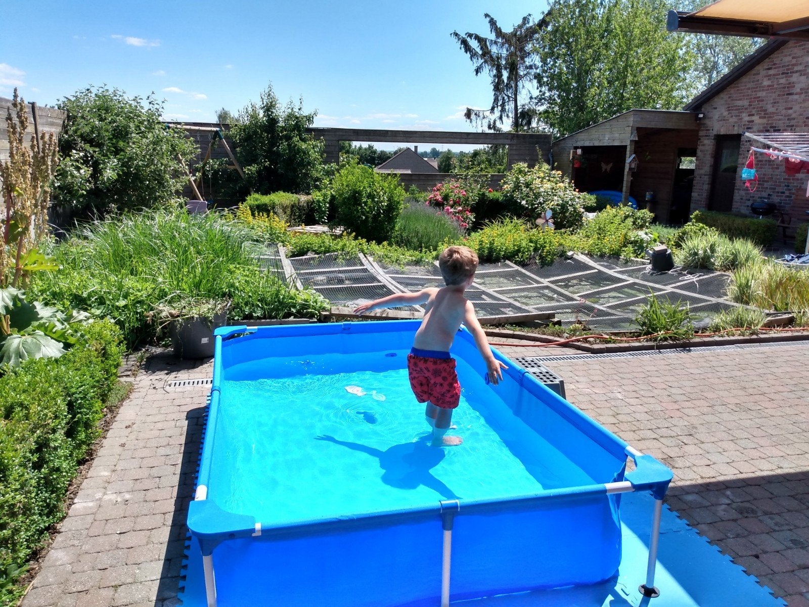 intex zwembadje met tegels en filterpomp, Tuin en Terras, Zwembaden, Ophalen