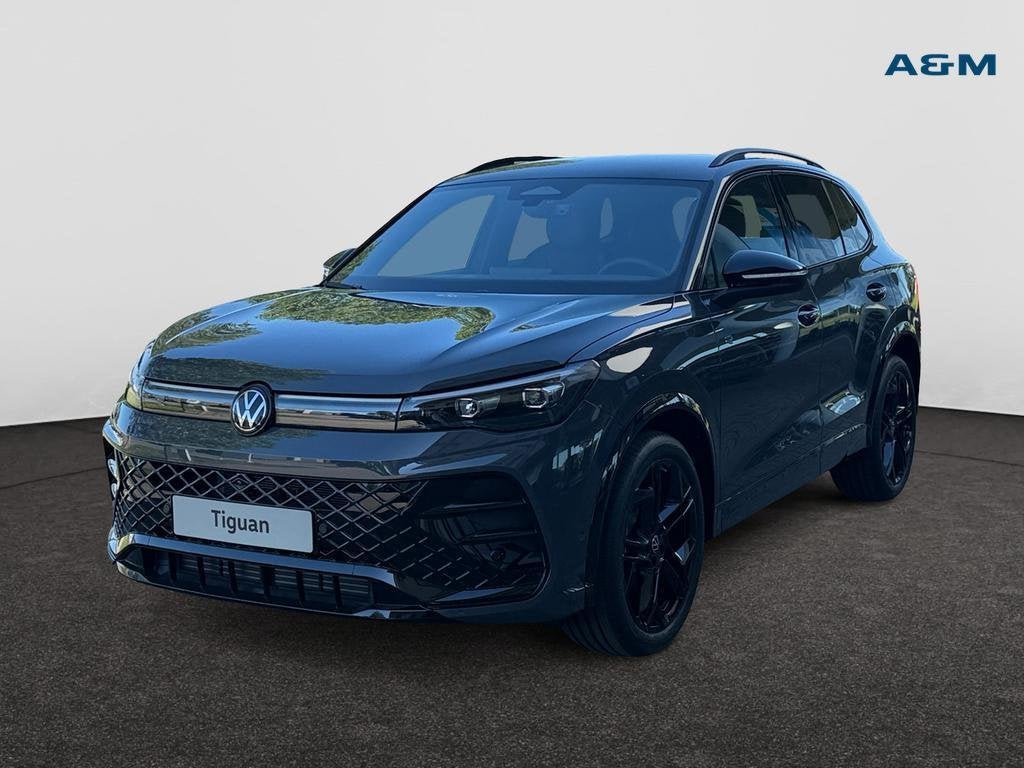 Volkswagen Tiguan Tiguan 1.5 eTSI mHEV ACT R-Line OPF DSG, Automaat, Lederen bekleding, SUV of Terreinwagen, 143 g/km