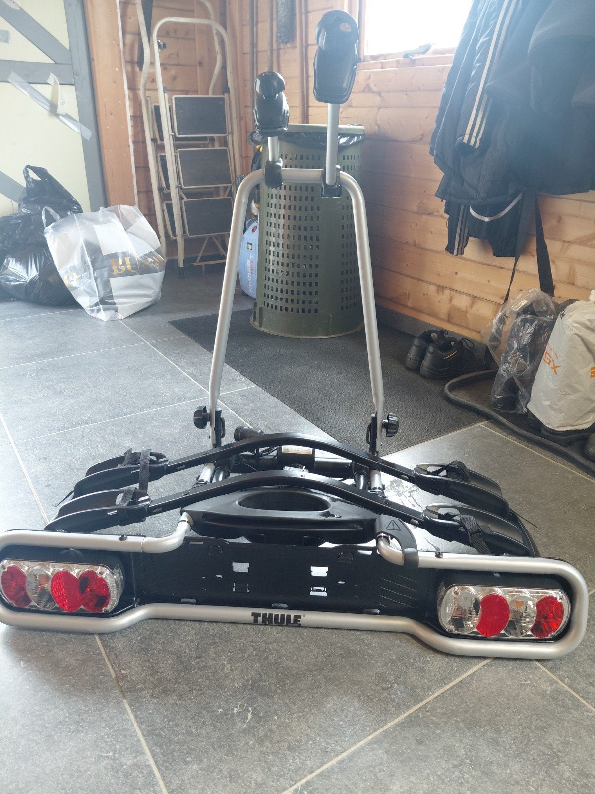 Fietsdrager Thule, Enlèvement, 2 vélos