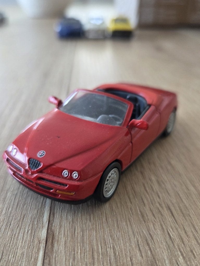 Alfa Romeo Spider Miniatuur, Ophalen of Verzenden, Zo goed als nieuw