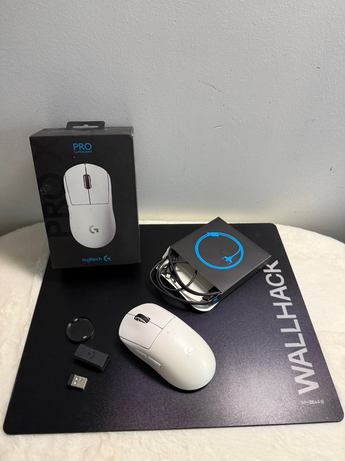 Logitech G Pro X Superlight - Wit, Computers en Software, Muizen, Ophalen, Rechtshandig, Muis, Gaming muis