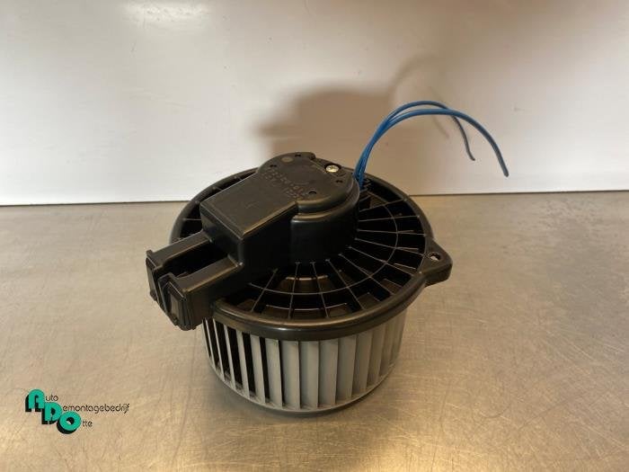 Moteur de ventilation chauffage d'un Subaru Justy (Justy 07-, Subaru, -, 3 mois de garantie, Utilisé