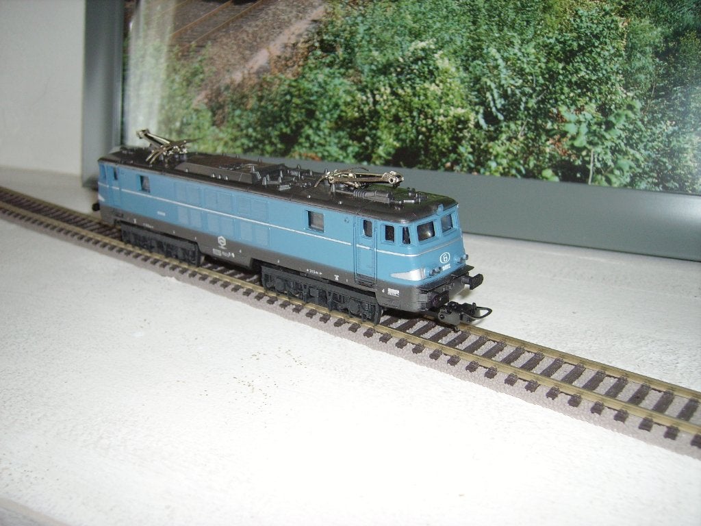 LIMA ELECTRISCHE LOCOMOTIEF NMBS VAN DE SERIE 150, Hobby en Vrije tijd, Ophalen of Verzenden, Zo goed als nieuw, Analoog, Lima
