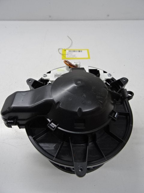 RADIATEUR MOTEUR BMW 4 serie (F32) (T1014417J), Utilisé, BMW, Petuelring 130
80809  München, DE, Bayerische Motoren Werke AG