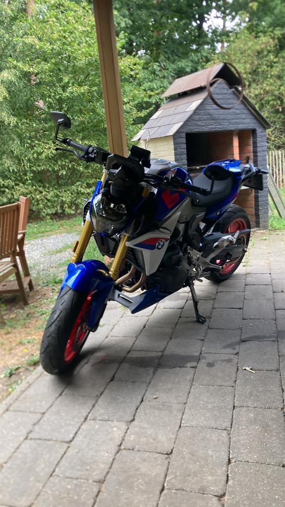 BMW F900R SPORT (A2, 35KW), 2 cilinders, Nieuw, Meer dan 35 kW, Minimaal motorrijbewijs A2