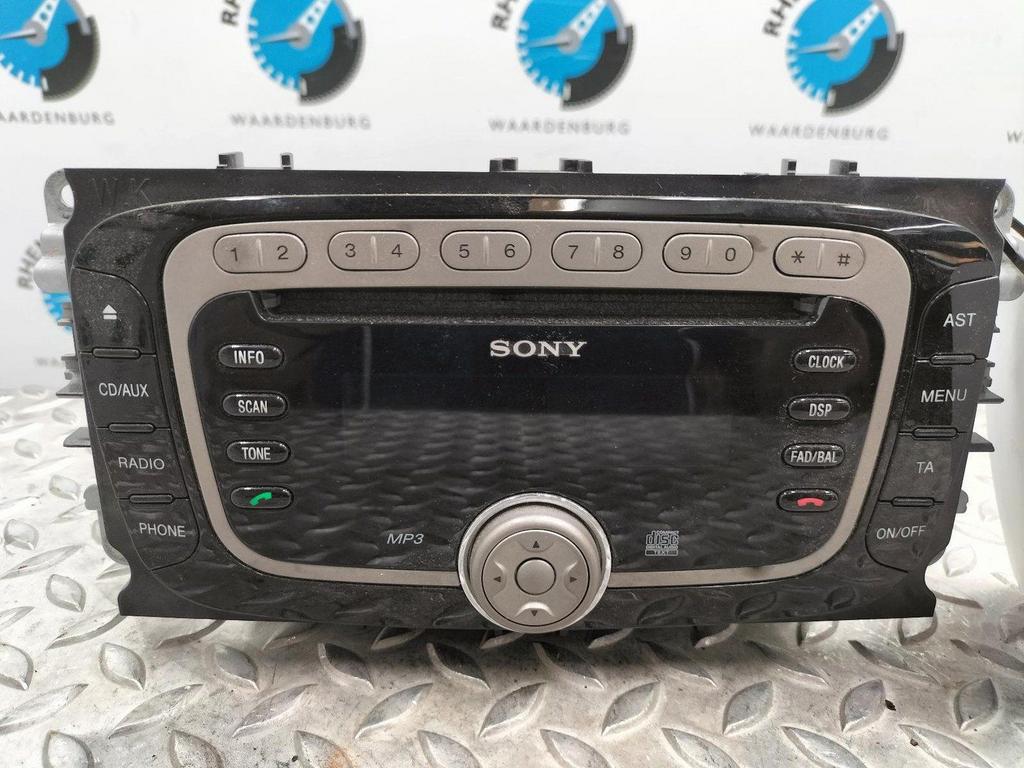 FORD FOCUS RADIO 2011, Auto-onderdelen, Ophalen of Verzenden, Gebruikt, Stiba lid