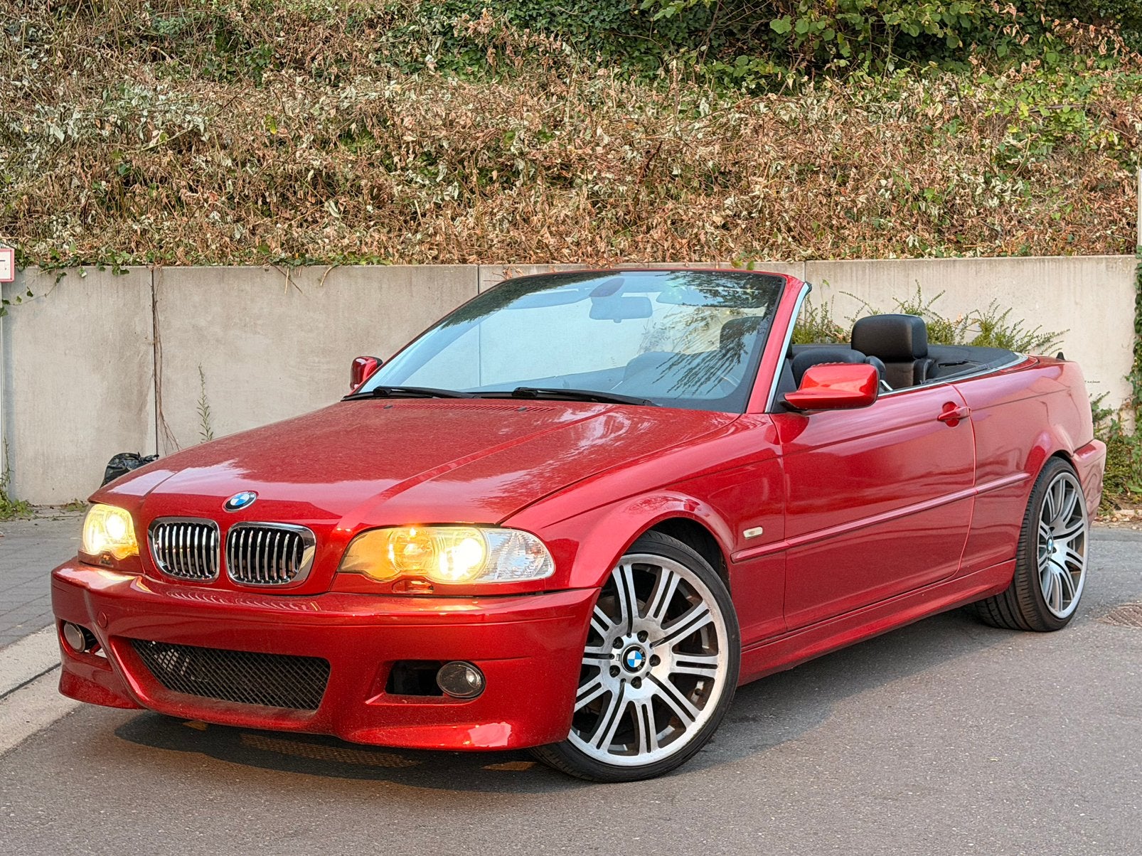 BMW E46 323ci cabriolet, Autos, BMW, Achat, Cabriolet, Boîte manuelle, Noir