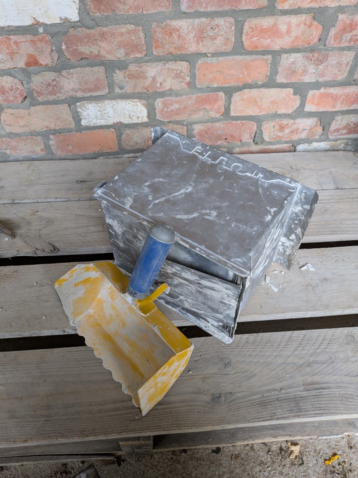 Elbo Silka Lijmverdeelbak en lijmschep 200 mm, Doe-het-zelf en Bouw, Ophalen, Gebruikt, Overige typen, Overige merken