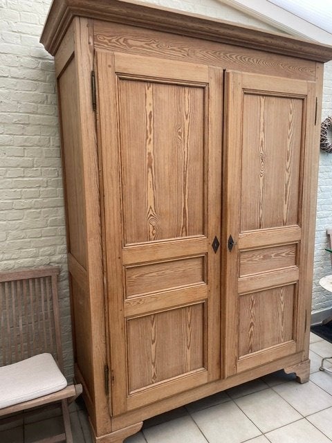 landelijke kast, Ophalen, Gebruikt, Met plank(en), 200 cm of meer