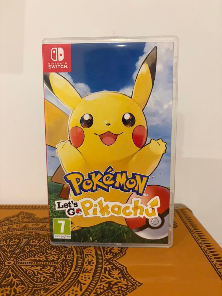 Pokemon Let's Go Pikachu Nintendo Switch-spel, Gebruikt, 2 spelers, Eén computer, Vanaf 7 jaar