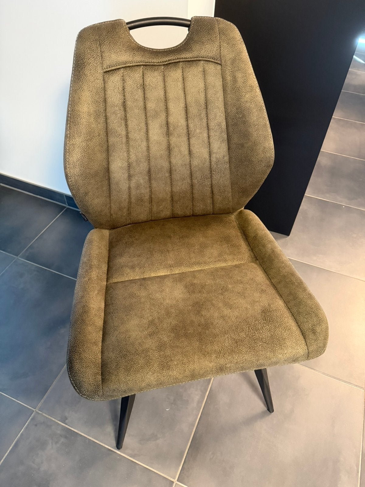 Stoelen te koop, kleur: moss (groen), Autres couleurs, Comme neuf, Enlèvement, Cinq, Six Chaises ou plus