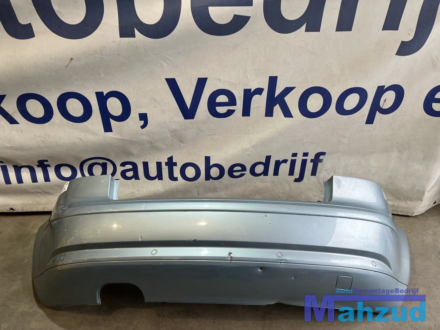 AUDI A3 8P 8P1 Hatchback 3 deurs groen achterbumper 03-12, Arrière, Pare-chocs, AUDI AG, Auto-Union-Strasse 1
85045  Ingolstadt, DE