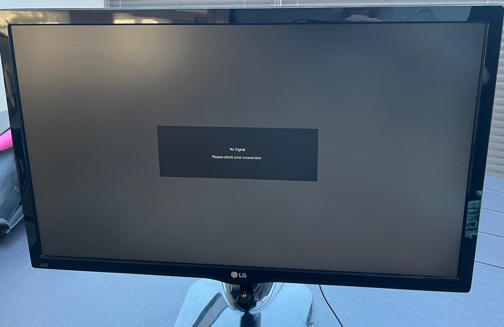 LG 24 inch Full HD Monitor 24M47VQ - HDMI / DVI / VGA, Computers en Software, Ophalen, 1 tot 2 ms, DVI, LED