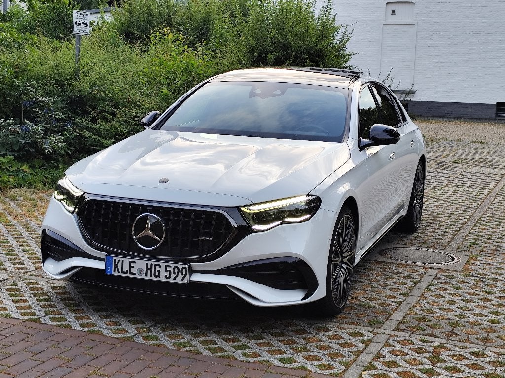 Mercedes E klasse 220d AMG Panorama 21 inch velgen, Auto's, Automaat, Zwart, Wit, Leder