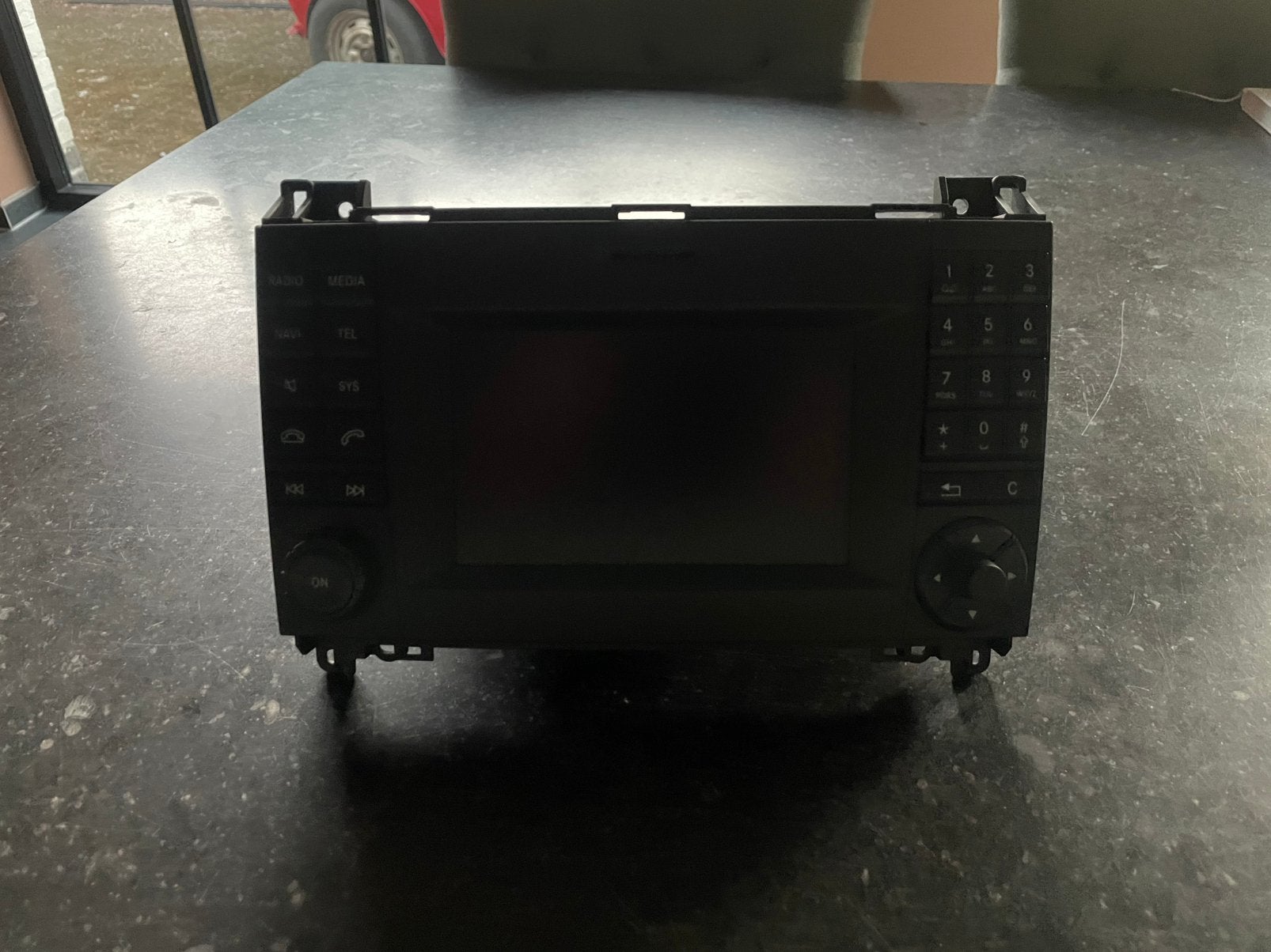 Originele mercedes sprinter radio met achteruitijcamera, Enlèvement ou Envoi, Comme neuf
