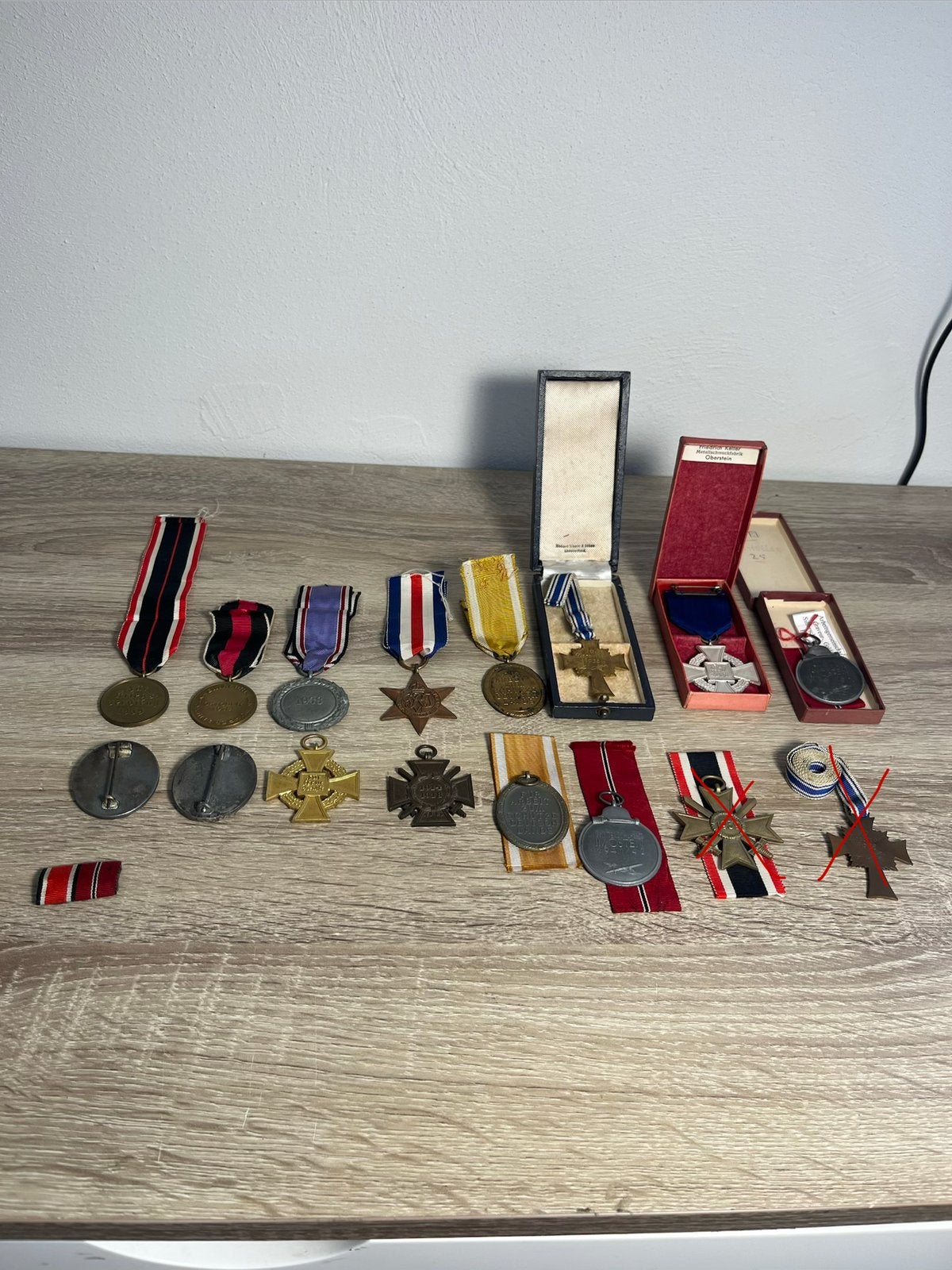 Deux médailles allemandes, Enlèvement ou Envoi, Autres, Ruban, Médaille ou Ailes