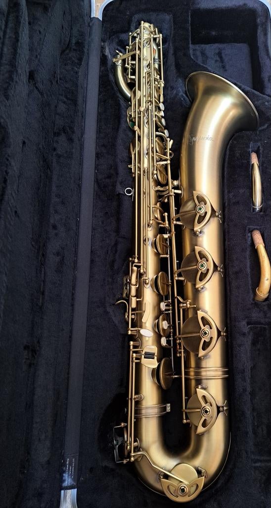 Saxophone bariton Sequoia Booster, Musique & Instruments, Instruments à vent | Saxophones, Enlèvement, Comme neuf, Bariton, Avec valise