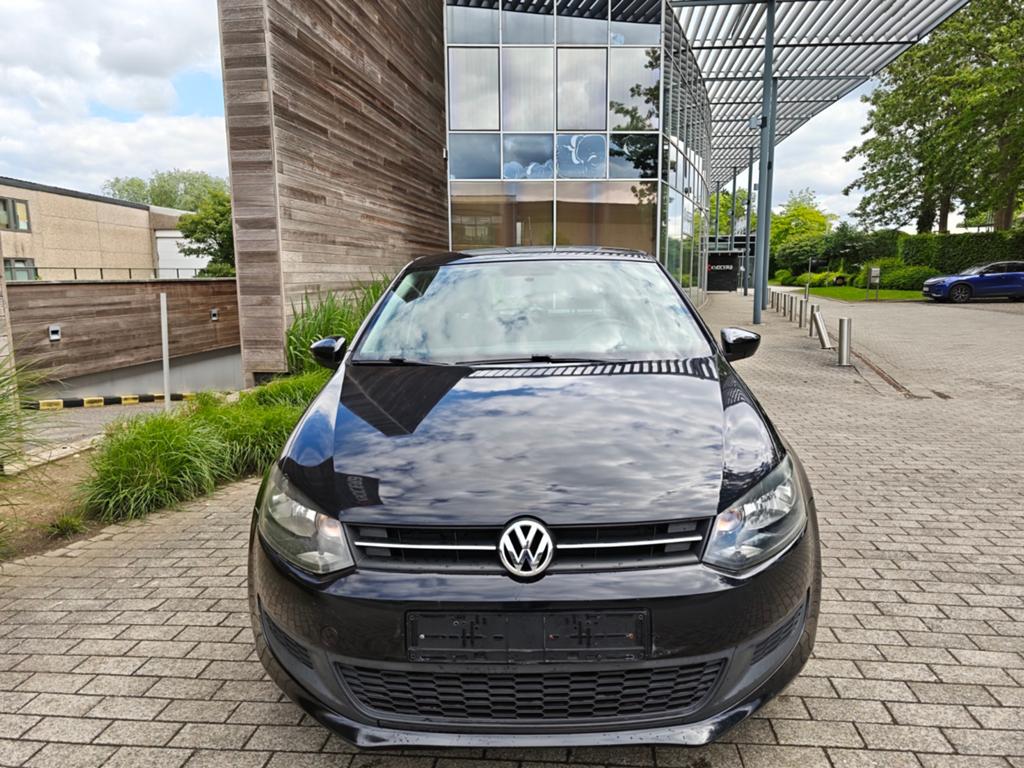 VW polo

Année 2010

1200 essence/ prêt à immatriculée, Autos, Bluetooth, Euro 5, Achat, Entreprise