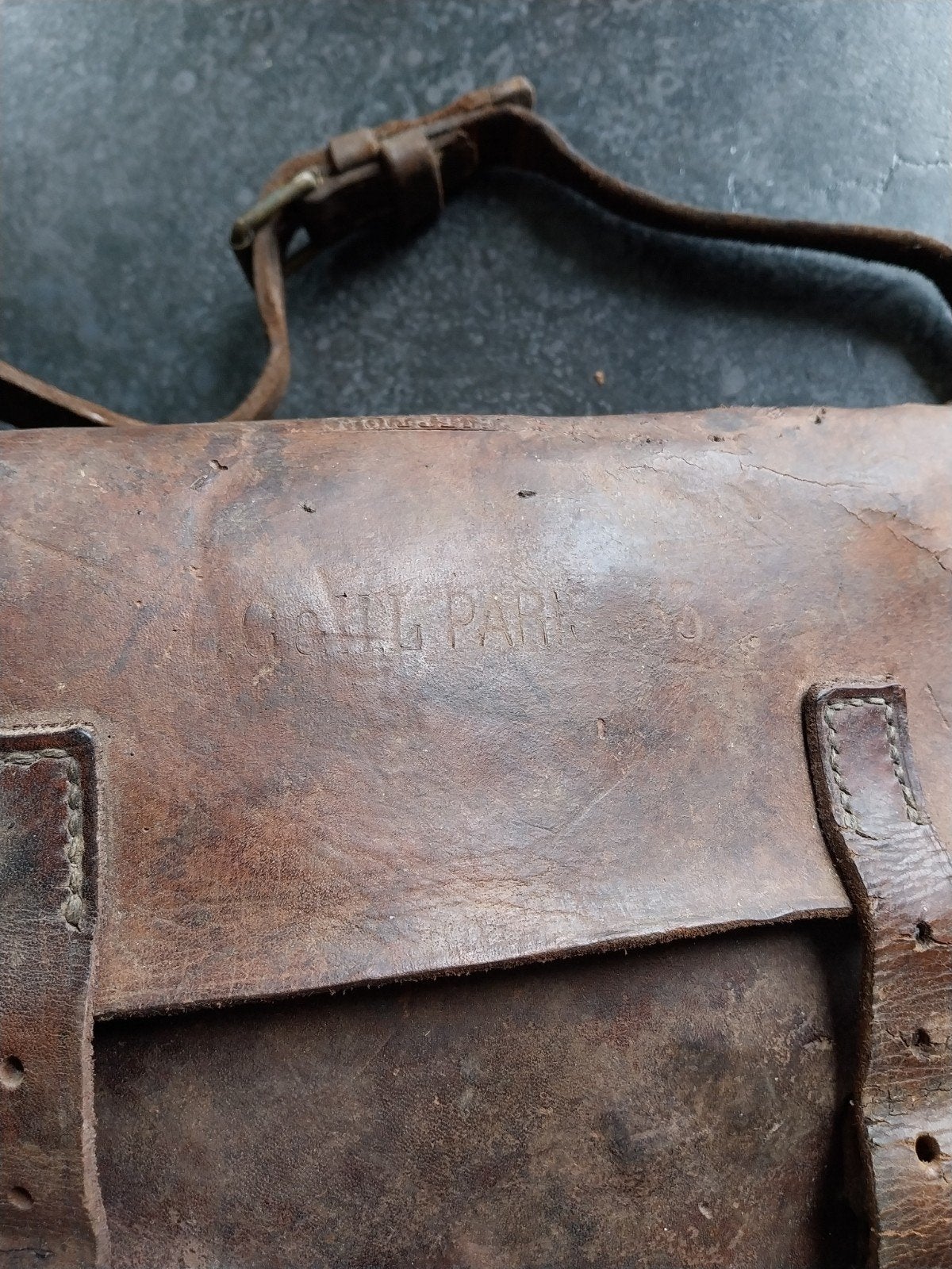 sacoche en cuir fer a cheval français cavalerie WW2 1940, Enlèvement ou Envoi