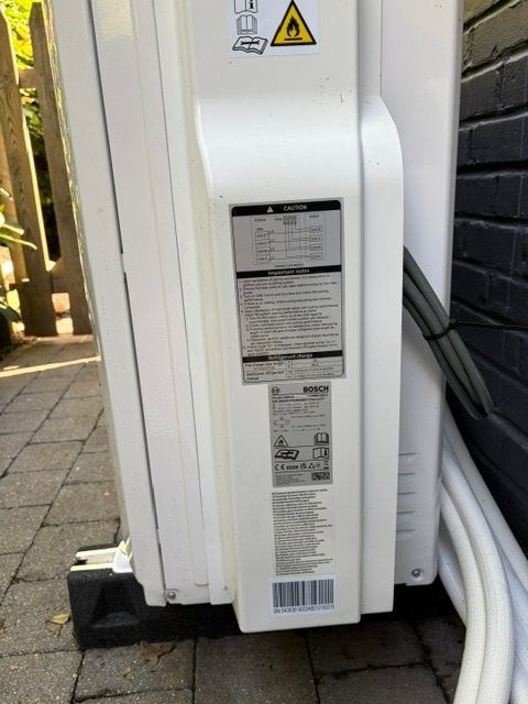 Gezocht koeltechnieker opstart Bosch multisplit airco, Elektronische apparatuur, Ophalen, Nieuw, Energieklasse A of zuiniger, 100 m³ of groter