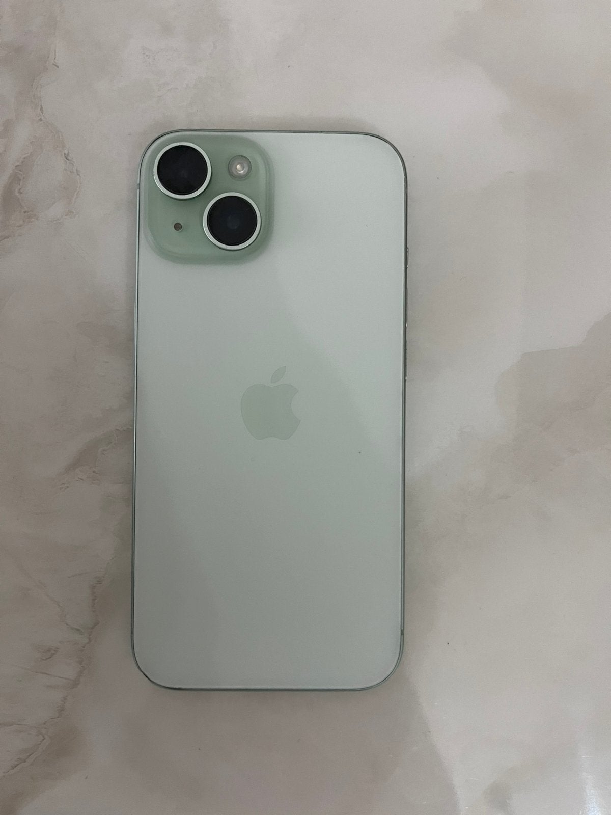 Iphone 15, Avec simlock (verrouillage SIM), 128 GB, IPhone 15, Comme neuf