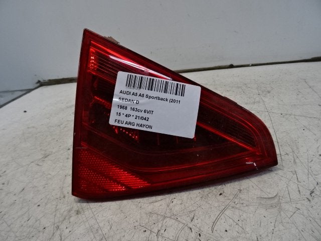 PANNEAU ARRIÈRE GAUCHE AVEC LAMPE Audi A5 Sportback (8TA), Utilisé, Audi