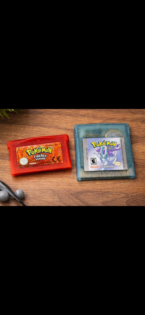 Pokemon fire red en crystal, Games en Spelcomputers, Games | Nintendo Game Boy, Verzenden, Zo goed als nieuw