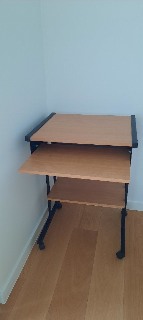 computer bureau, Huis en Inrichting, Ophalen, Gebruikt, 50 cm, Computerbureau