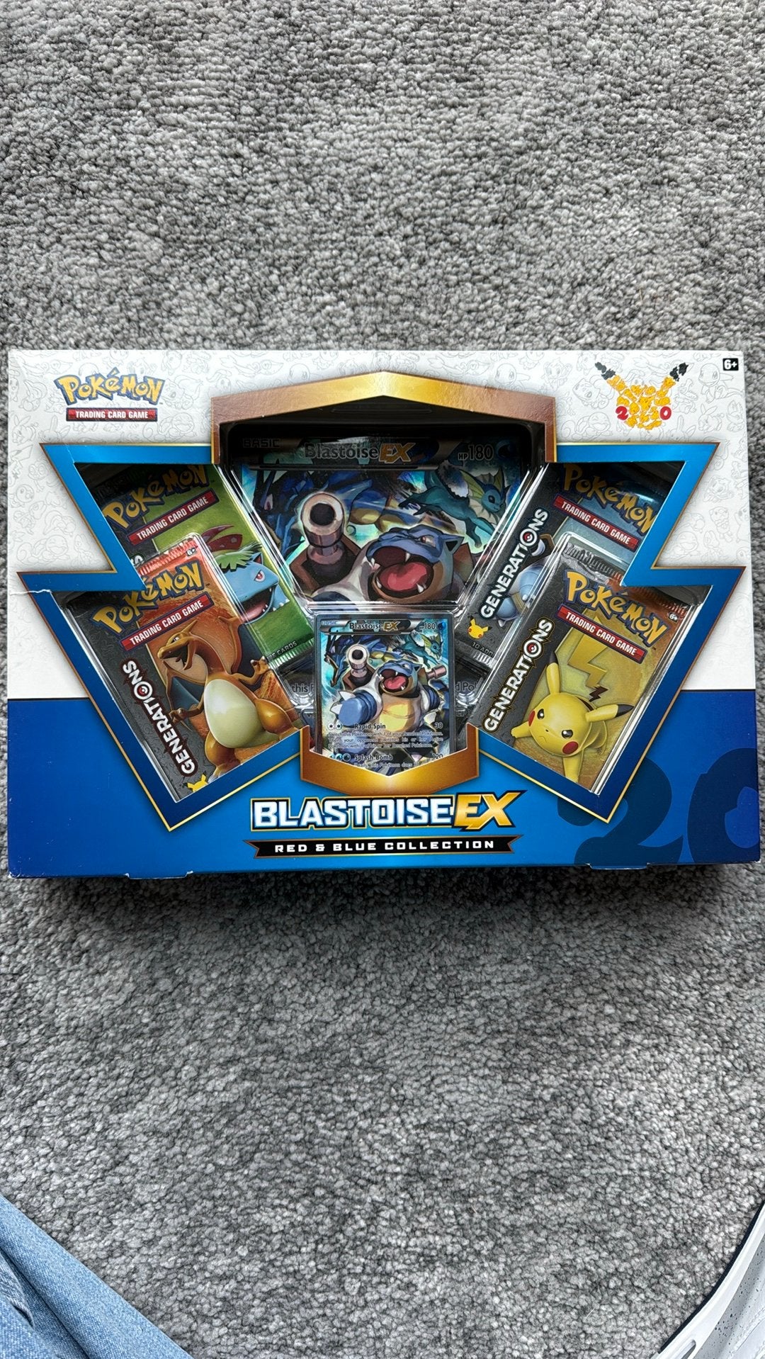 Red & Blue pokemon Collection [Blastoise EX], Ophalen of Verzenden, Nieuw, Boosterbox