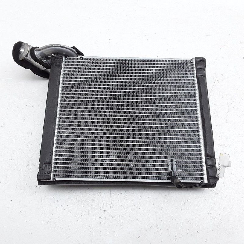 CLIMATISATION EVAPORATEUR Toyota Corolla (E15), Dhr. M. Roggen, Toyota, Stadsweg 37 37
9917 PV  WIRDUM GR., NL, Utilisé