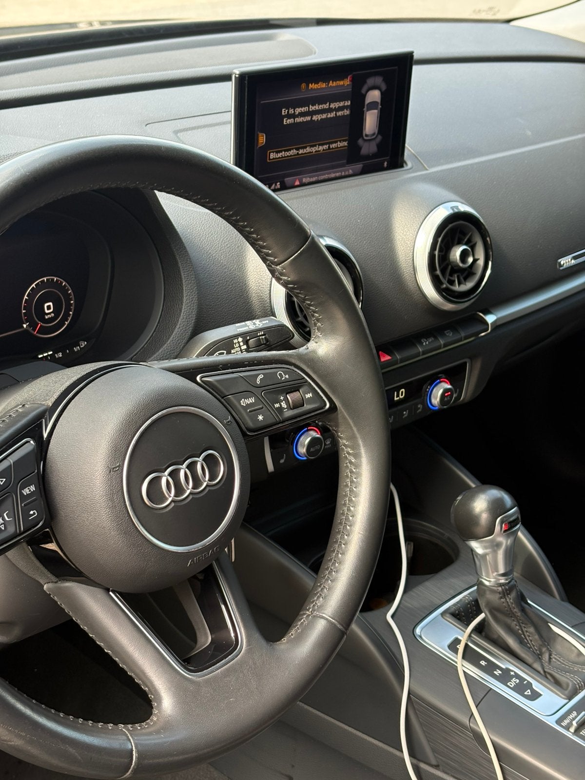 Audi A3 Sportback 30 TDI Pro Line | Leder | Navi | ECC | PDC, Auto's, 4 cilinders, 103 g/km, Zwart, Leder