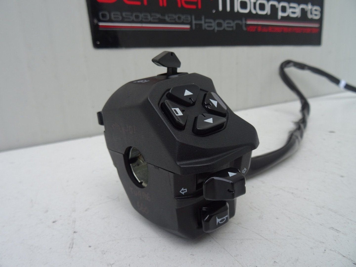 Linker Stuurschakelaar / Bediening Aprilia Tuareg 660 2022 >, Ophalen of Verzenden, -, -, -