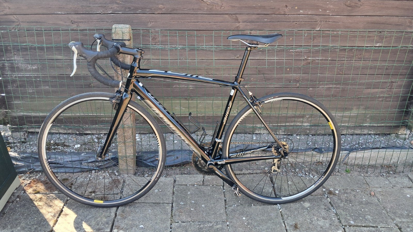 Koersfiets, Fietsen en Brommers, Ophalen