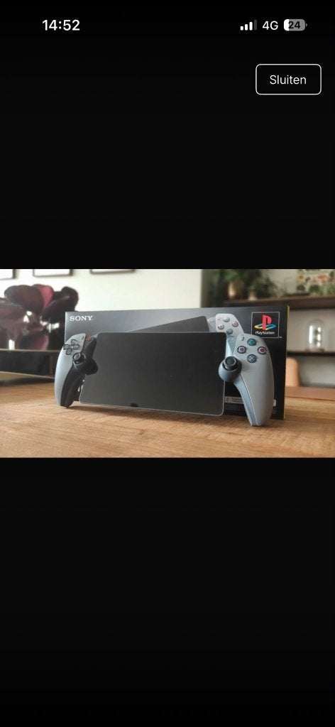 Playstation portal anniversary edition, Games en Spelcomputers, Games | Sony PlayStation Portable, Ophalen of Verzenden, Zo goed als nieuw