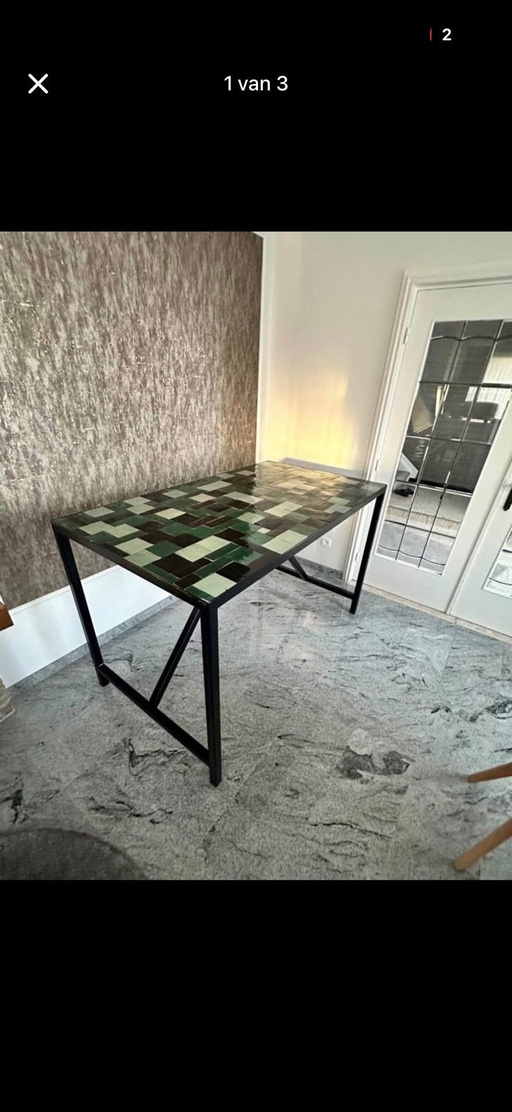Stalen tafel met mozaiktegels, Ophalen, Zo goed als nieuw