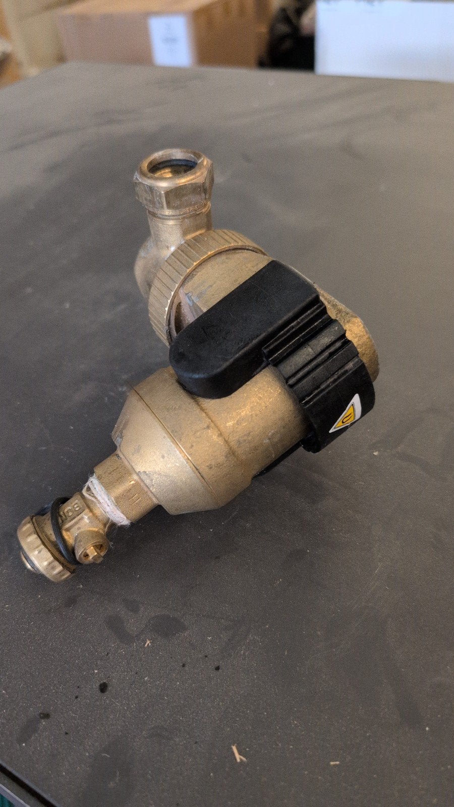 Spirotech Spirotrap MB3 - Vuilafscheider, Ophalen