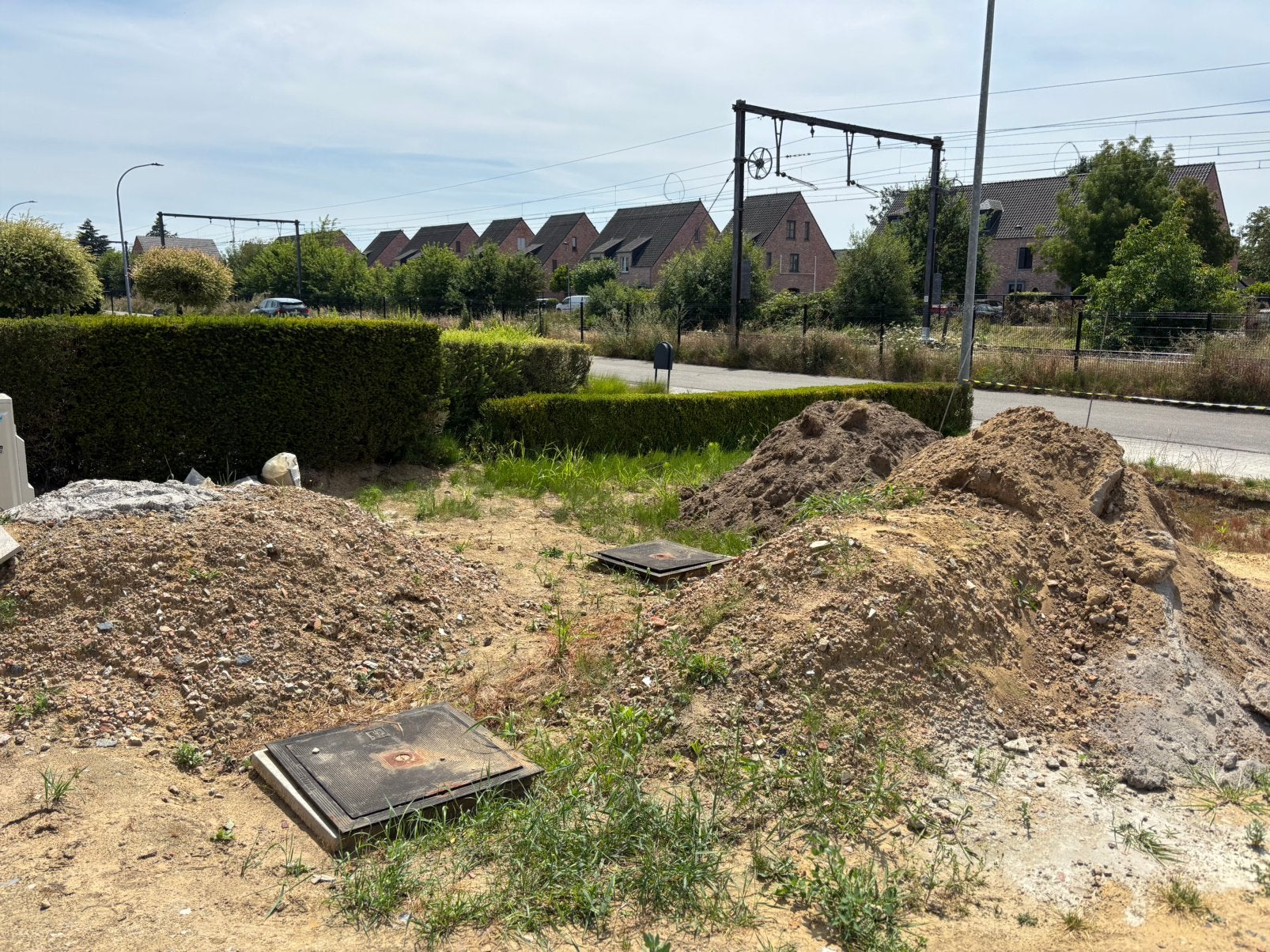 Gratis aanvulgrond en steenpuin, Jardin & Terrasse, Sable, Enlèvement, Comme neuf, Sable pour remblai