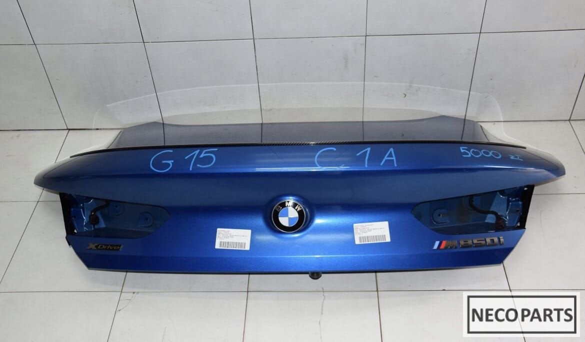 BMW 8 SERIE G15 C1A CARBON ACHTERKLEP ORIGINEEL OP AANVRAAG!, Gebruikt, -, -, Ophalen of Verzenden