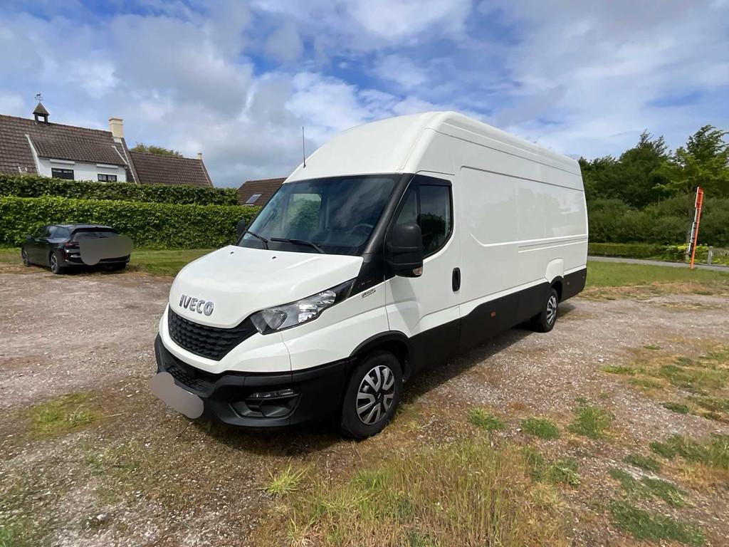 DAILY 35S16 Lichte vrachtwagen IVECO, Auto's, Overige merken, Gebruikt, Euro 6, Bedrijf