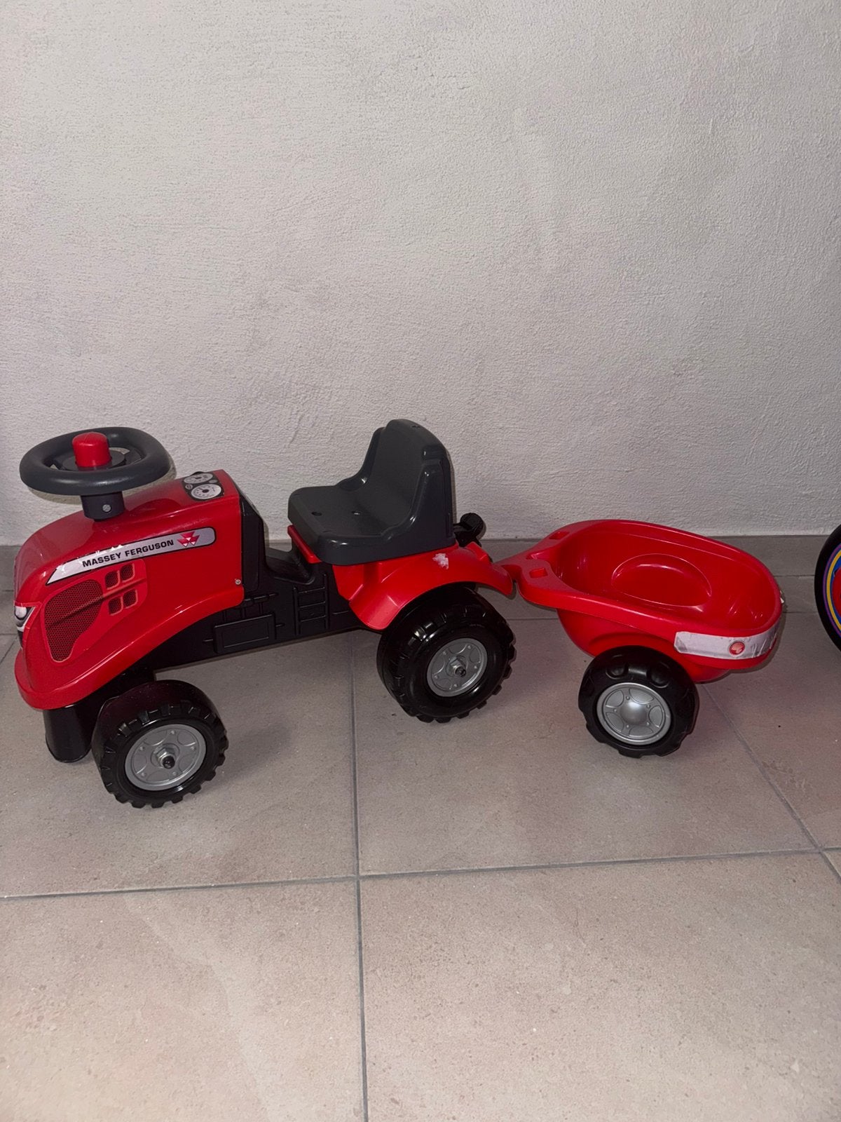 Tracteur avec boîte à partir de 2 ans, Enlèvement, Comme neuf