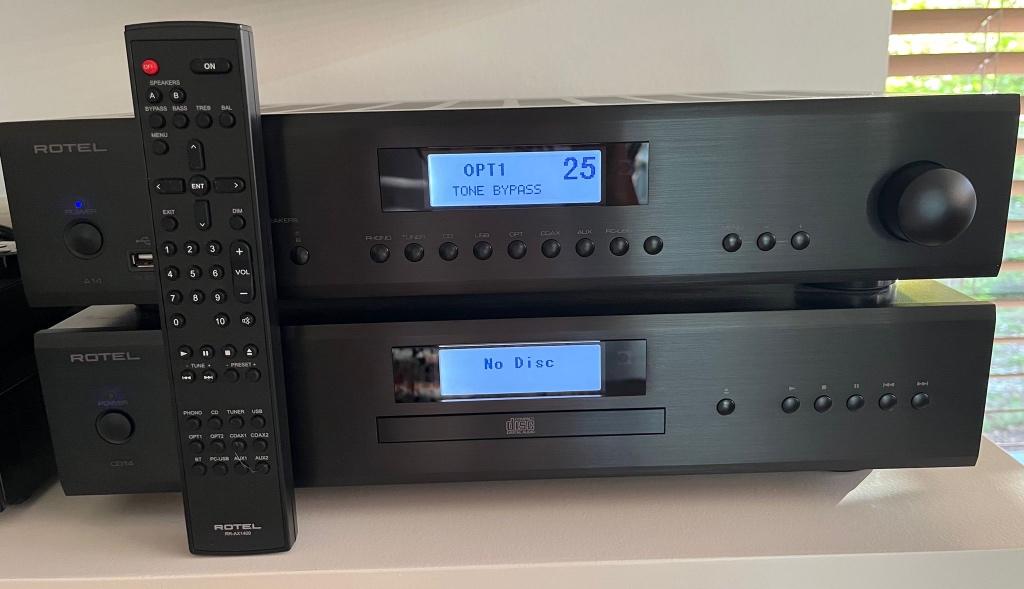 ROTEL stereo versterker en CD speler, Audio, Tv en Foto, Losse componenten, Zo goed als nieuw, Cd-speler, Ophalen