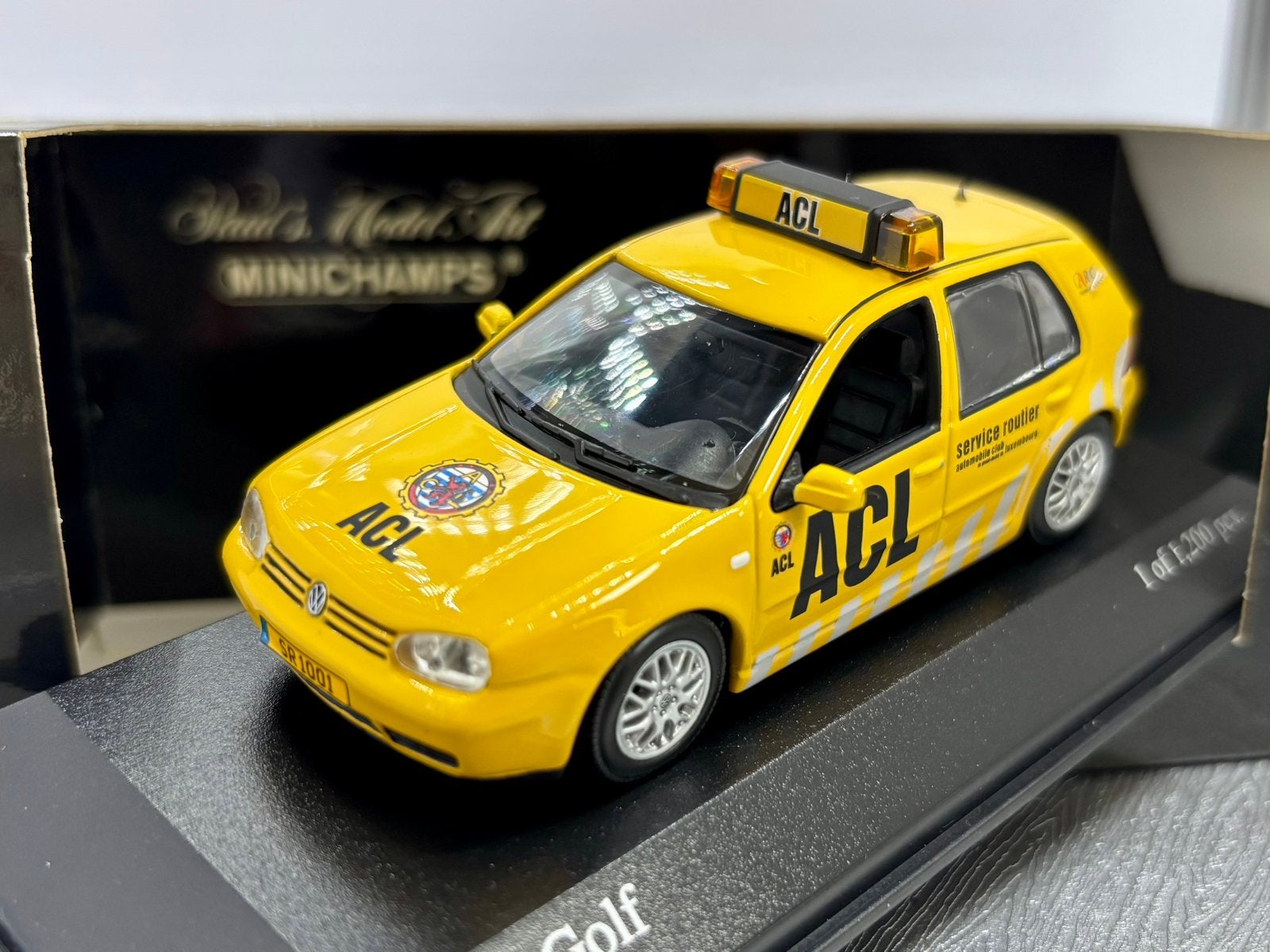 1:43 Volkswagen Golf IV - 1997 ACL servicewagen, Enlèvement ou Envoi, Comme neuf, MiniChamps