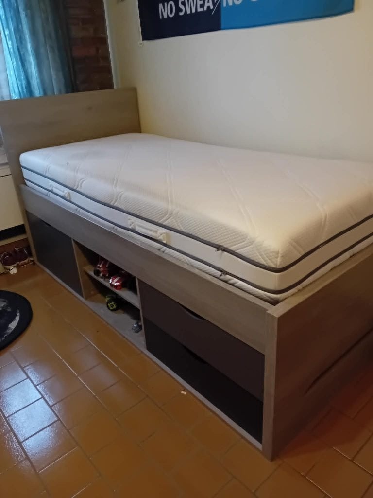 eenpersoonsbed, Ophalen, 90 cm, Eenpersoons, Zo goed als nieuw