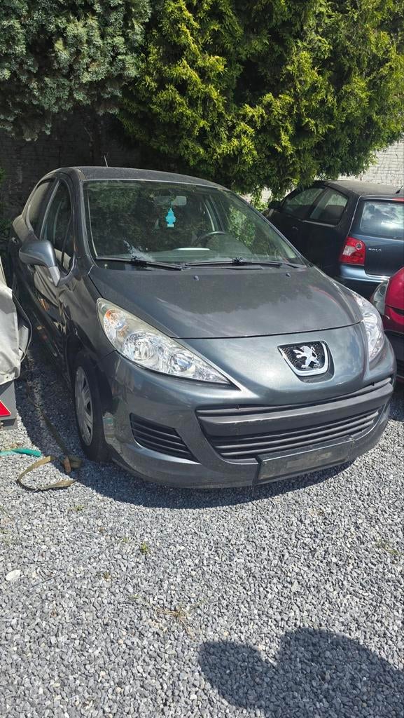 Peugeot 207 1.4 essence avec 195 000 km homologuée à la vent, Autos, Euro 5, Achat, Phares directionnels, 5 portes