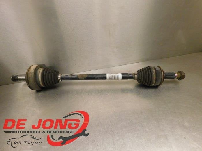 Arbre de transmission arrière droit d'un Mercedes Vito, 3 mois de garantie, Utilisé, -, -