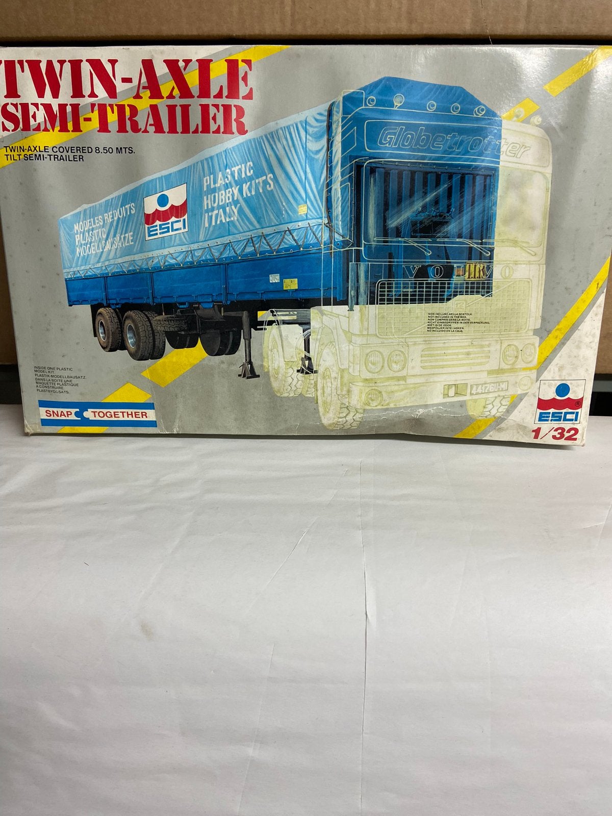Ertl, Enlèvement ou Envoi, Comme neuf, Camion
